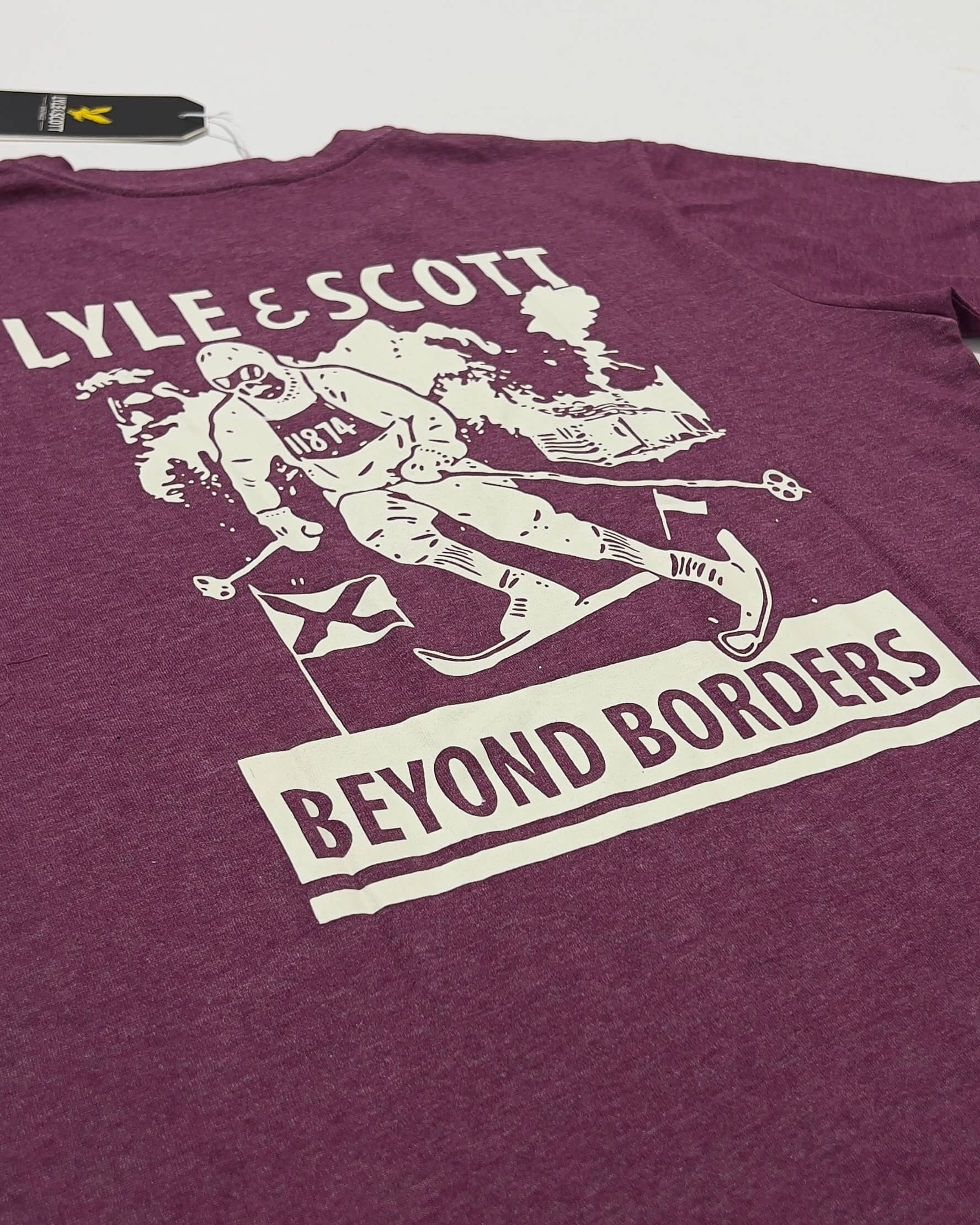 t-shirt-lylescott-beyond